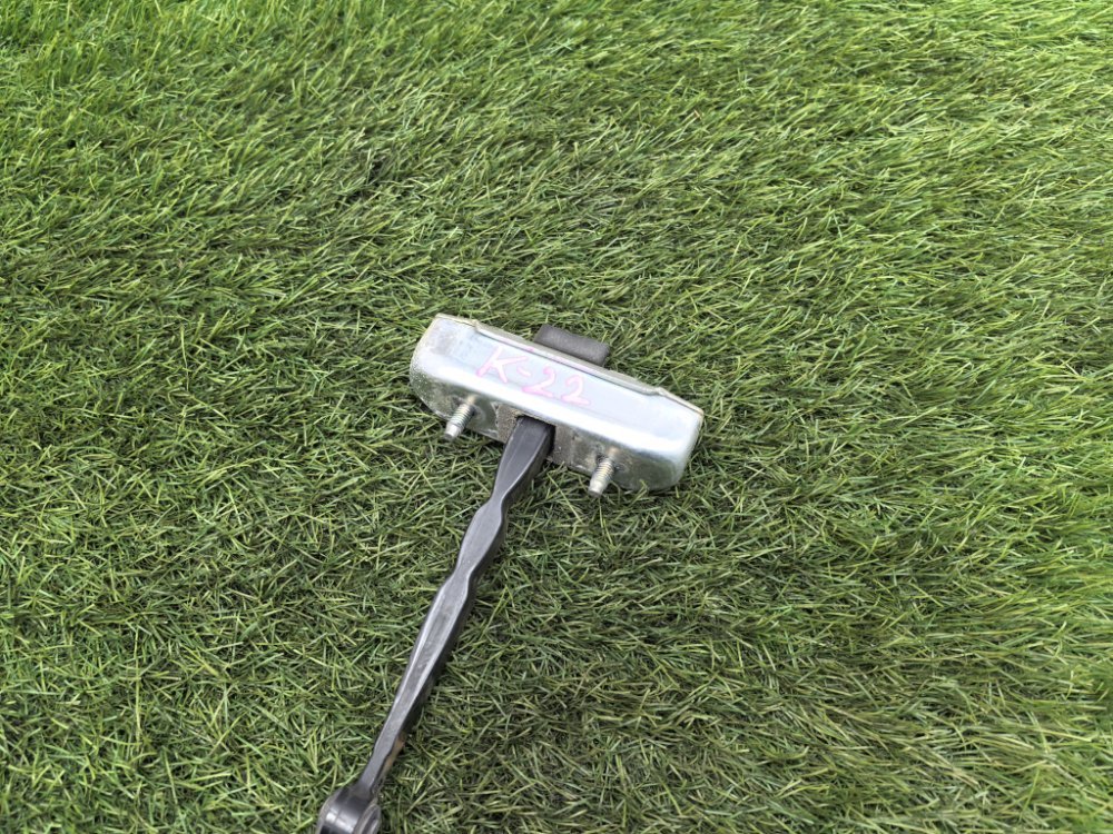 ограничитель двери багажника, 2000 рублей, Красноярск