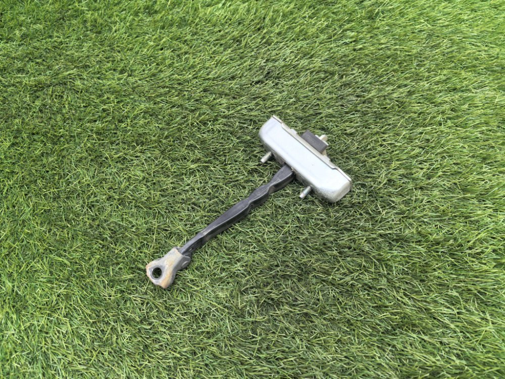 ограничитель двери багажника, 2000 рублей, Красноярск