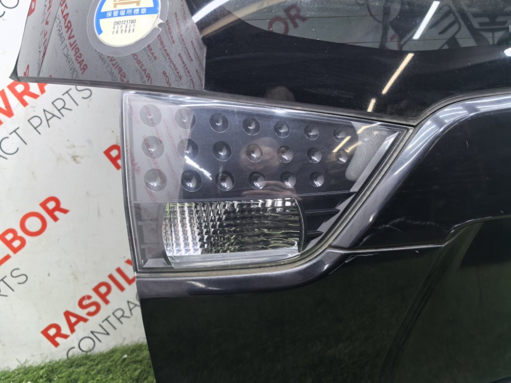 Дверь багажника, 20000 рублей, Красноярск