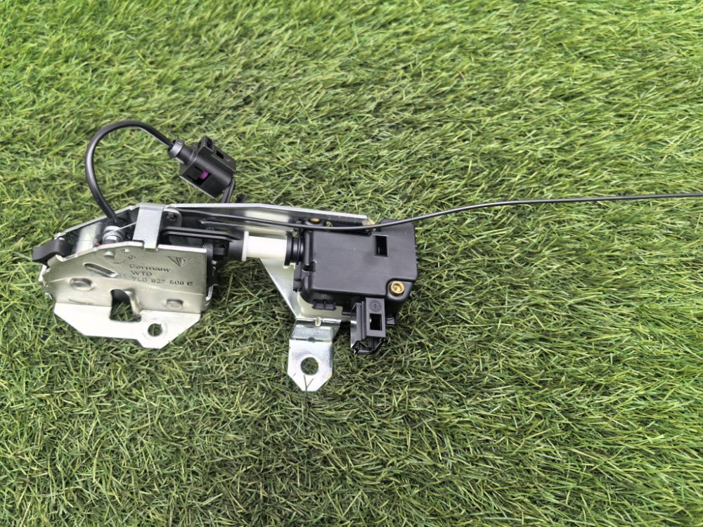 Замок стекла багажника, 1500 рублей, Красноярск