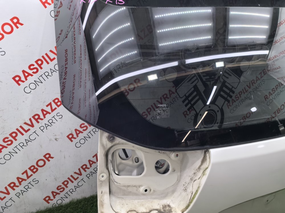 Дверь багажника, 10000 рублей, Красноярск