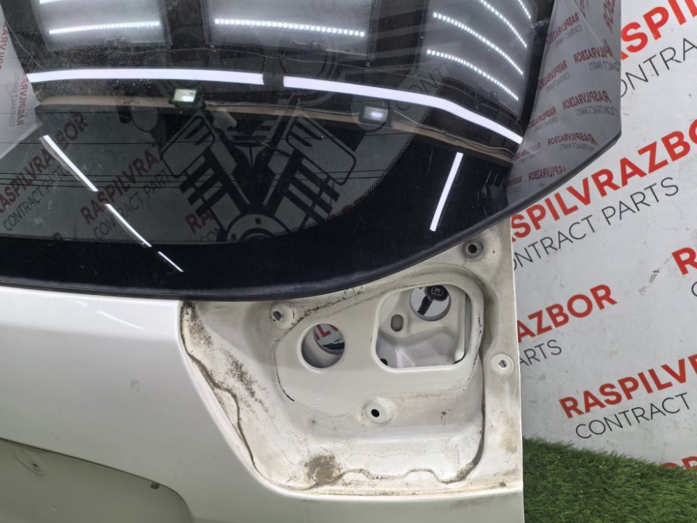 Дверь багажника, 10000 рублей, Красноярск