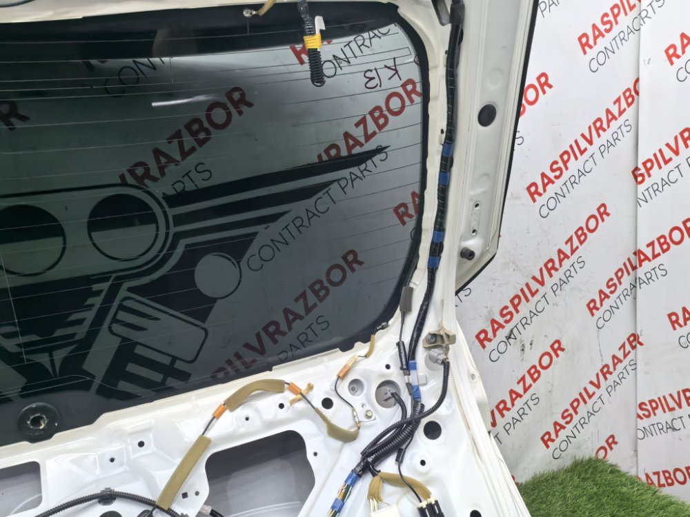 Дверь багажника, 10000 рублей, Красноярск