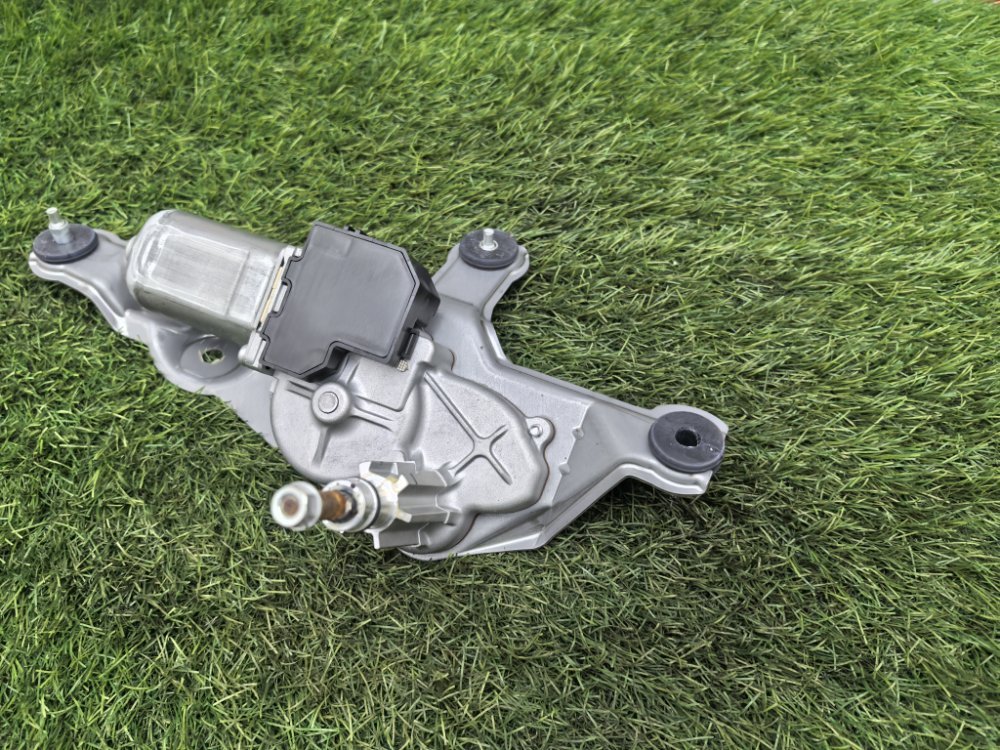 моторчик заднего дворника, 15000 рублей, Красноярск