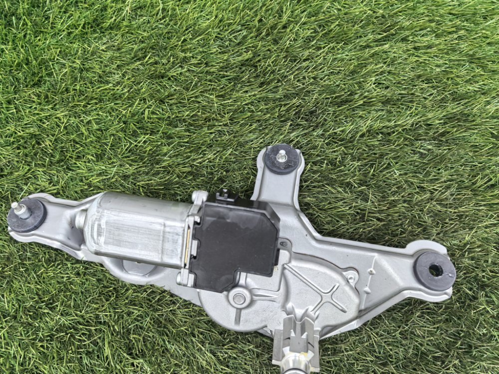 моторчик заднего дворника, 15000 рублей, Красноярск