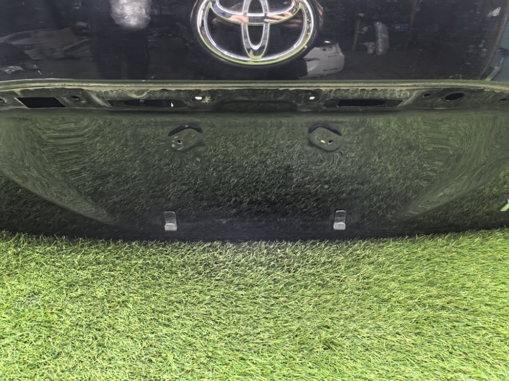 Дверь багажника, 10000 рублей, Красноярск