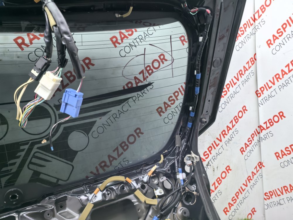 Дверь багажника, 10000 рублей, Красноярск