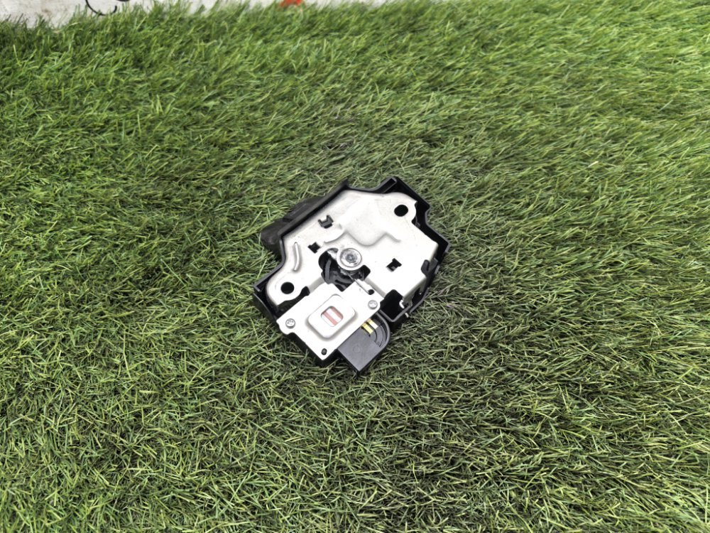 Замок багажника, 3500 рублей, Красноярск