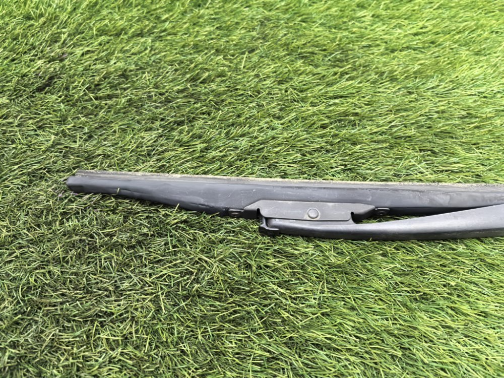 дворник двери багажника, 2000 рублей, Красноярск