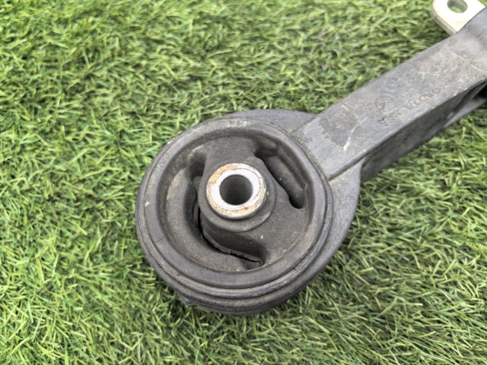 Подушка двигателя, 2000 рублей, Красноярск