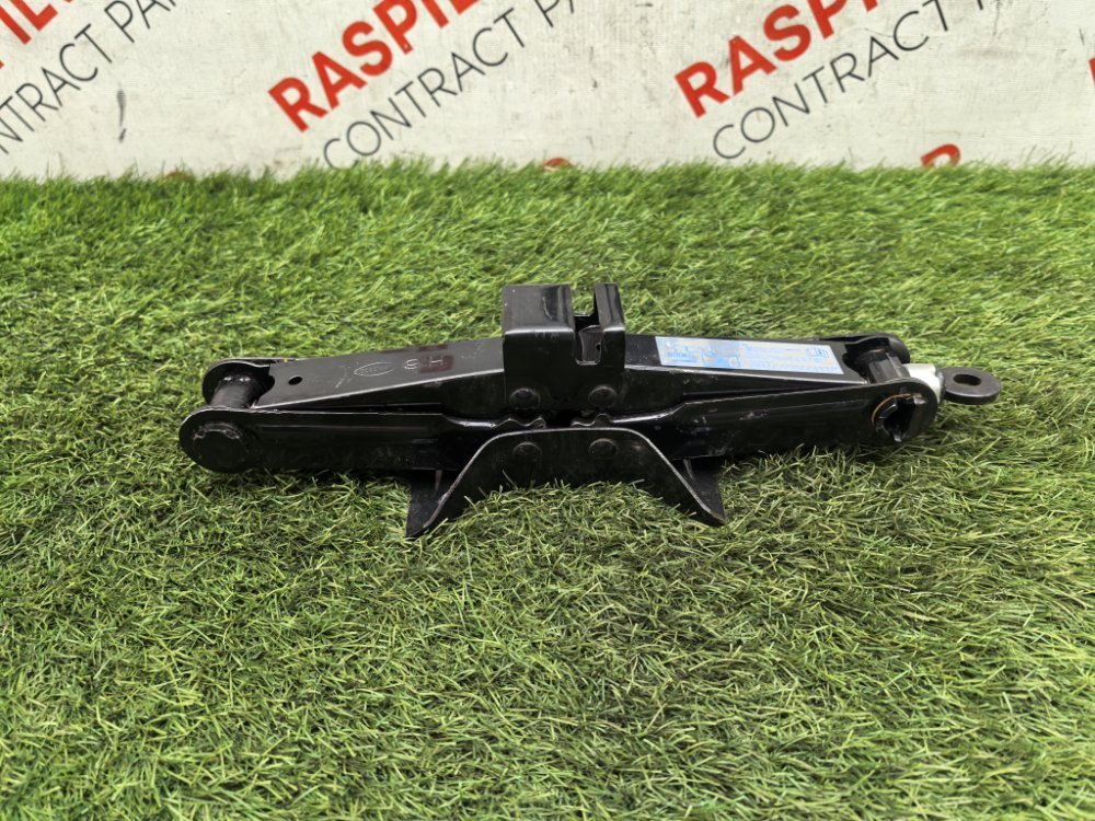 Домкрат, 2000 рублей, Красноярск