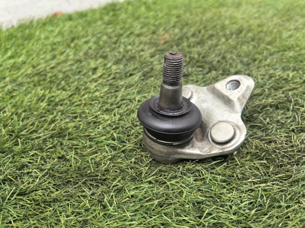 Шаровая опора, 1500 рублей, Красноярск