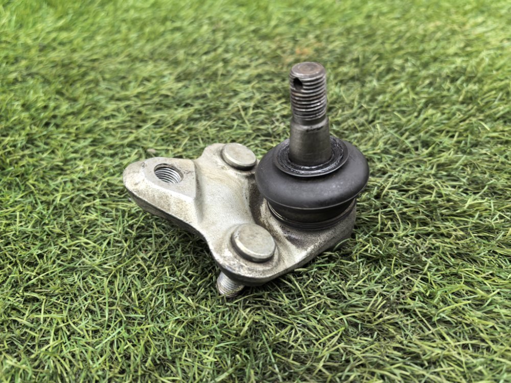 Шаровая опора, 1500 рублей, Красноярск