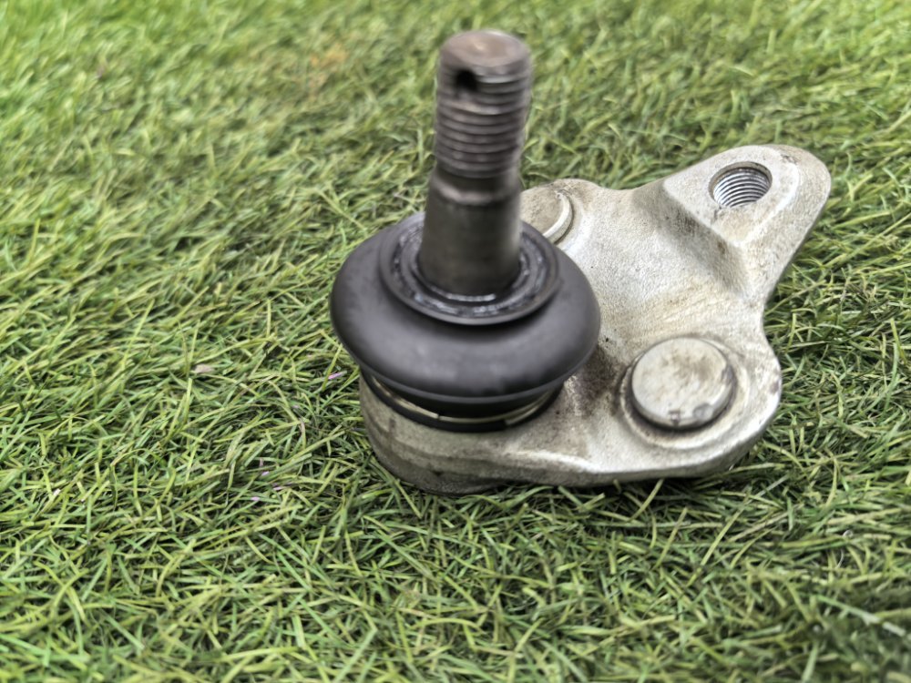 Шаровая опора, 1500 рублей, Красноярск