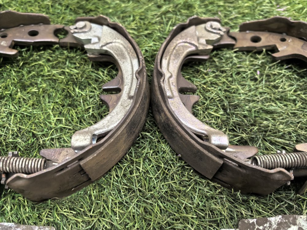 Колодки стояночного тормоза, 3000 рублей, Красноярск