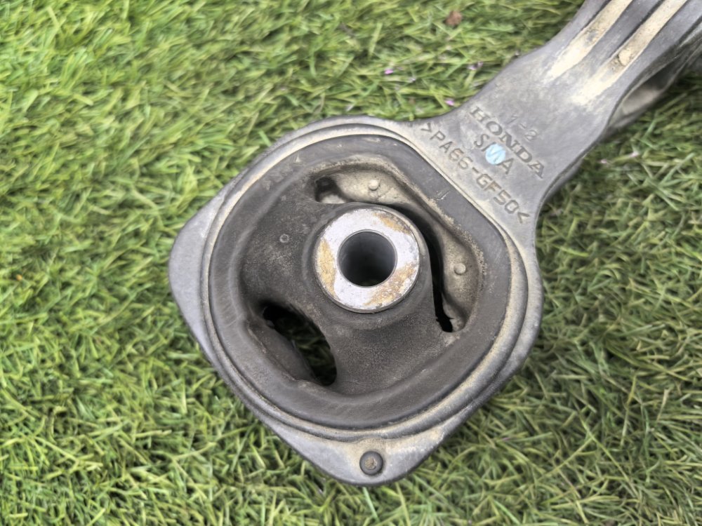 Подушка двигателя, 9500 рублей, Красноярск