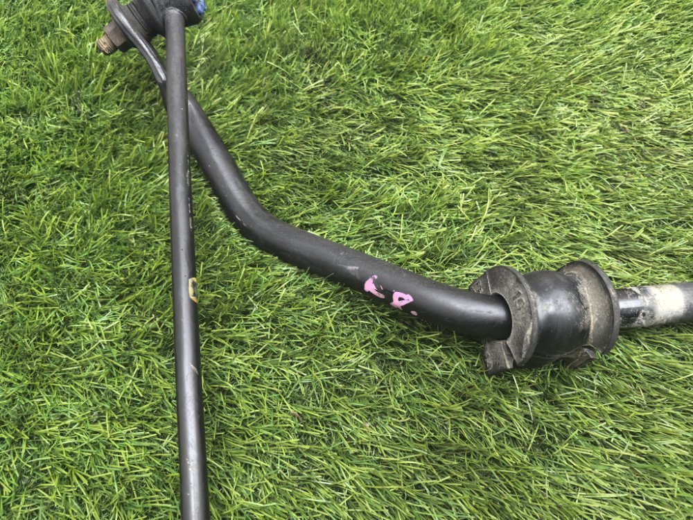 Стабилизатор поперечной устойчивости, 2000 рублей, Красноярск