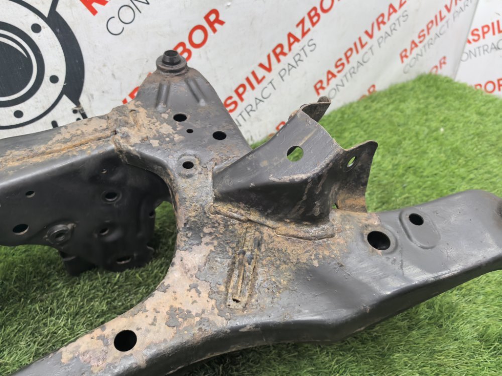 балка поперечная, 15000 рублей, Красноярск