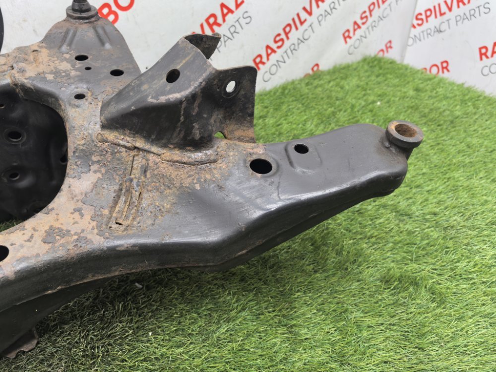 балка поперечная, 15000 рублей, Красноярск