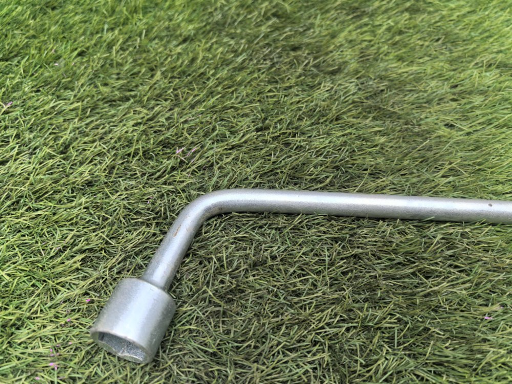 Ключ балонный, 600 рублей, Красноярск