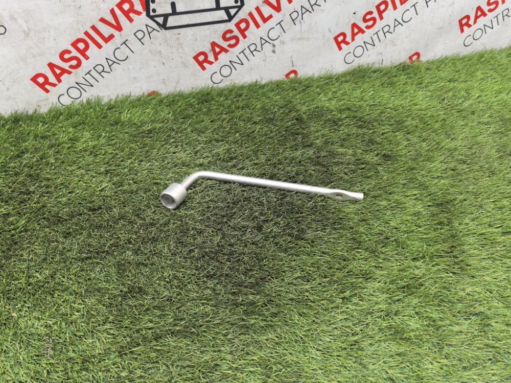 Ключ балонный, 600 рублей, Красноярск