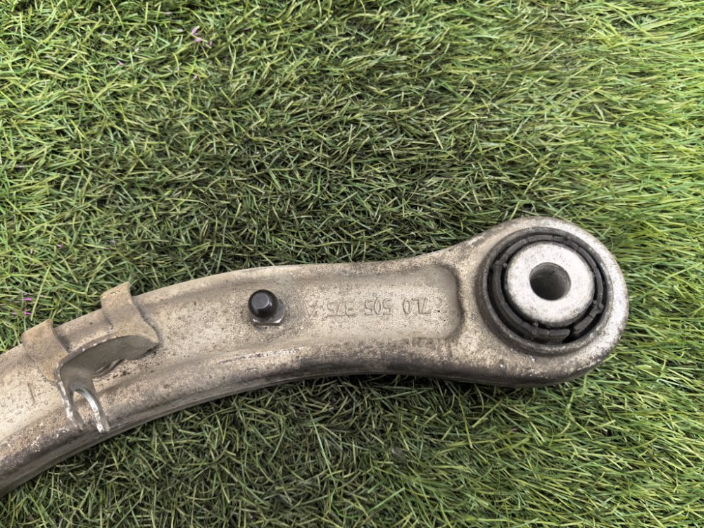 Рычаг подвески верхний, 1500 рублей, Красноярск