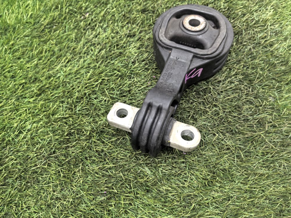 Подушка двигателя, 2000 рублей, Красноярск