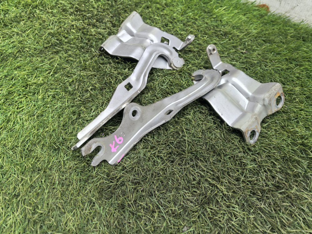 крепление капота, 1500 рублей, Красноярск