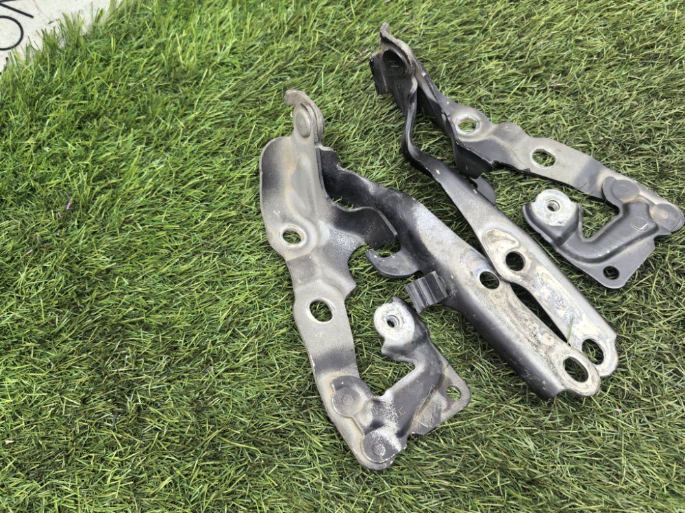 крепление капота, 4500 рублей, Красноярск