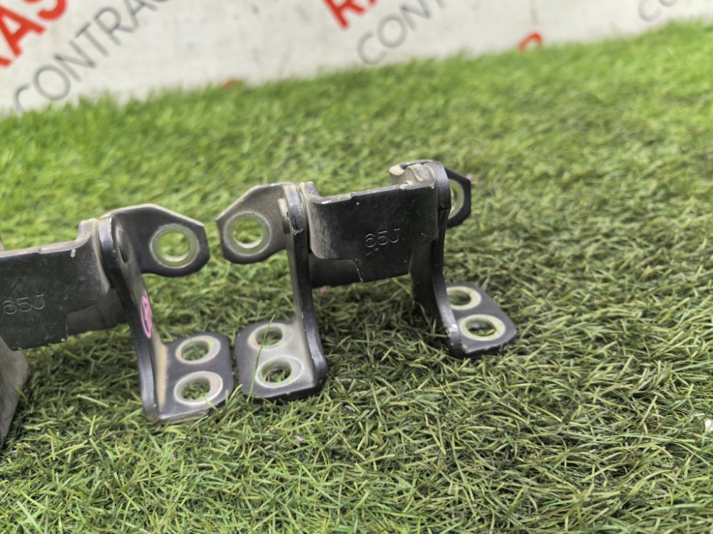 крепление двери багажника, 1500 рублей, Красноярск