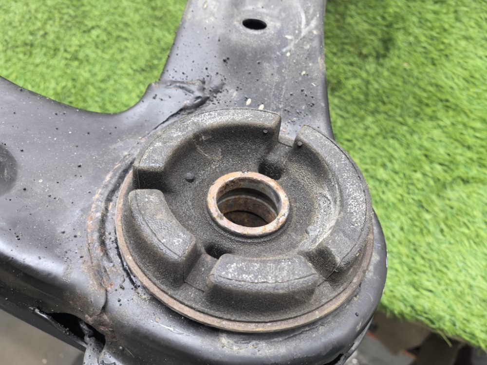 балка под ДВС, 10000 рублей, Красноярск