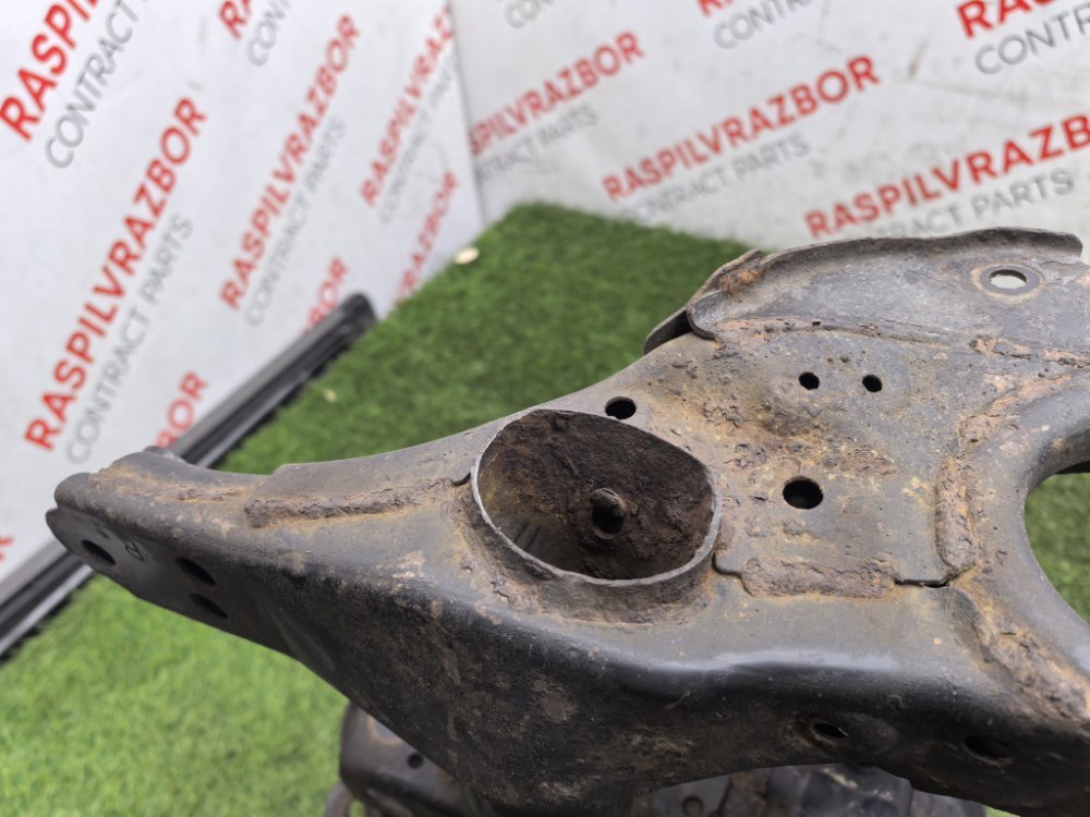 балка поперечная, 4000 рублей, Красноярск