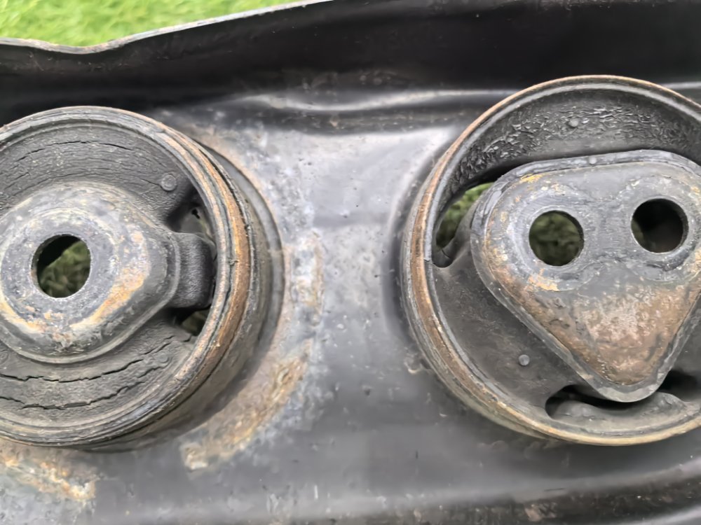 балка поперечная, 25000 рублей, Красноярск