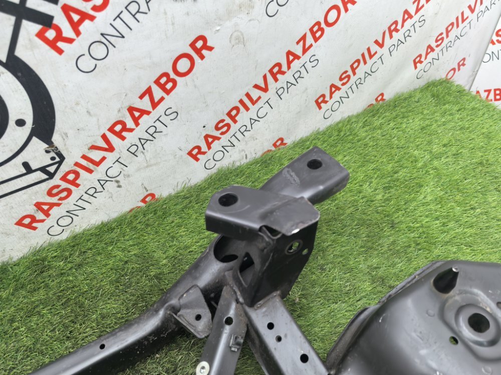 балка поперечная, 14000 рублей, Красноярск