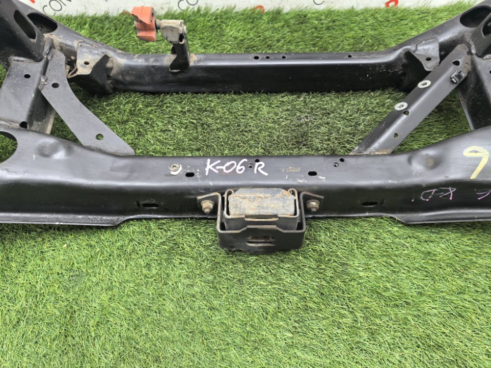 балка поперечная, 14000 рублей, Красноярск