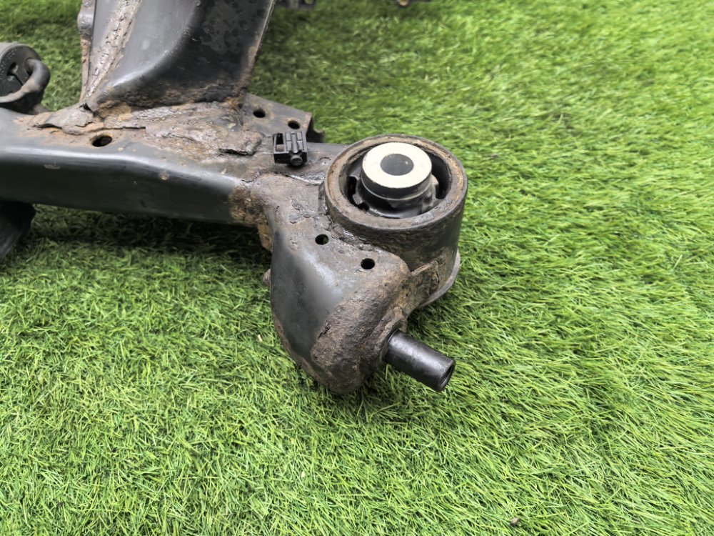 балка поперечная, 6500 рублей, Красноярск