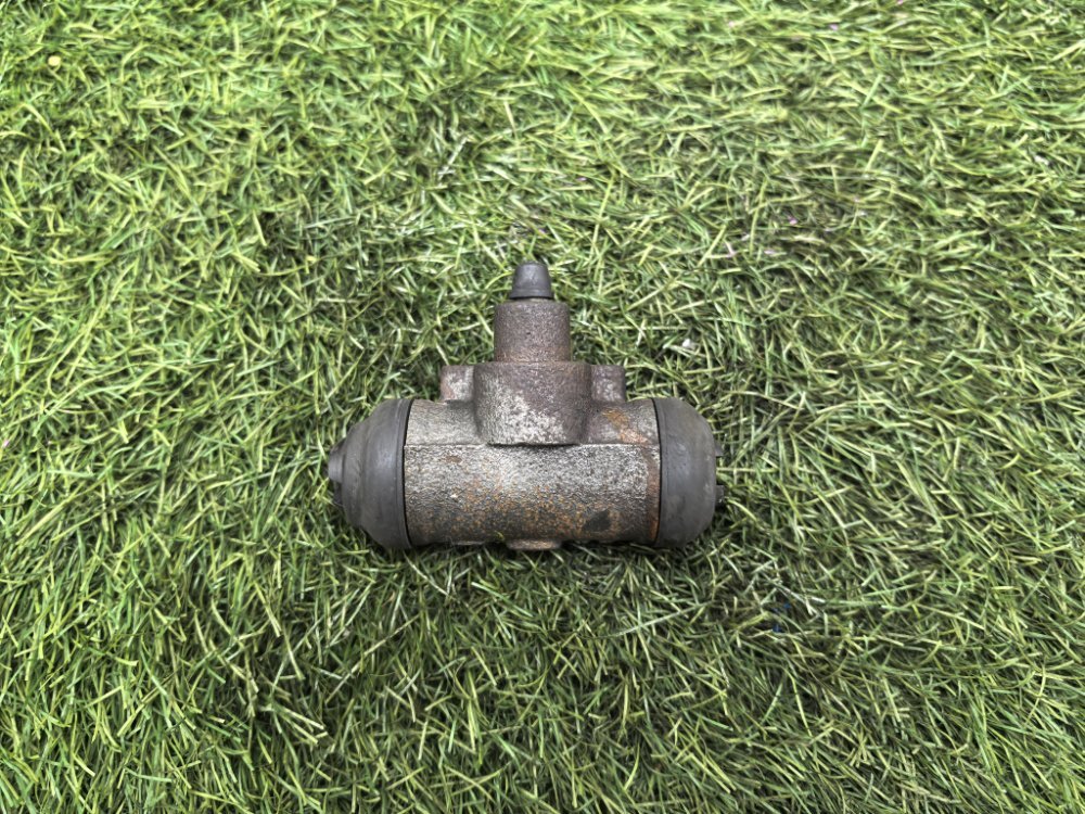 Рабочий тормозной цилиндр, 1000 рублей, Красноярск