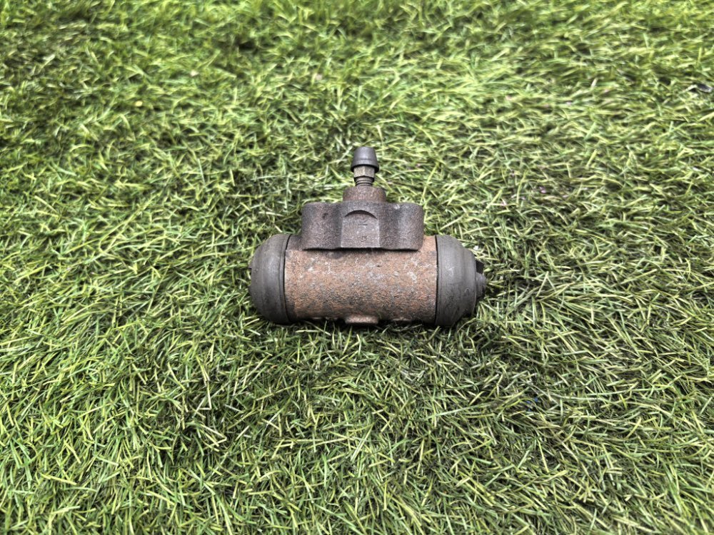 Рабочий тормозной цилиндр, 1000 рублей, Красноярск