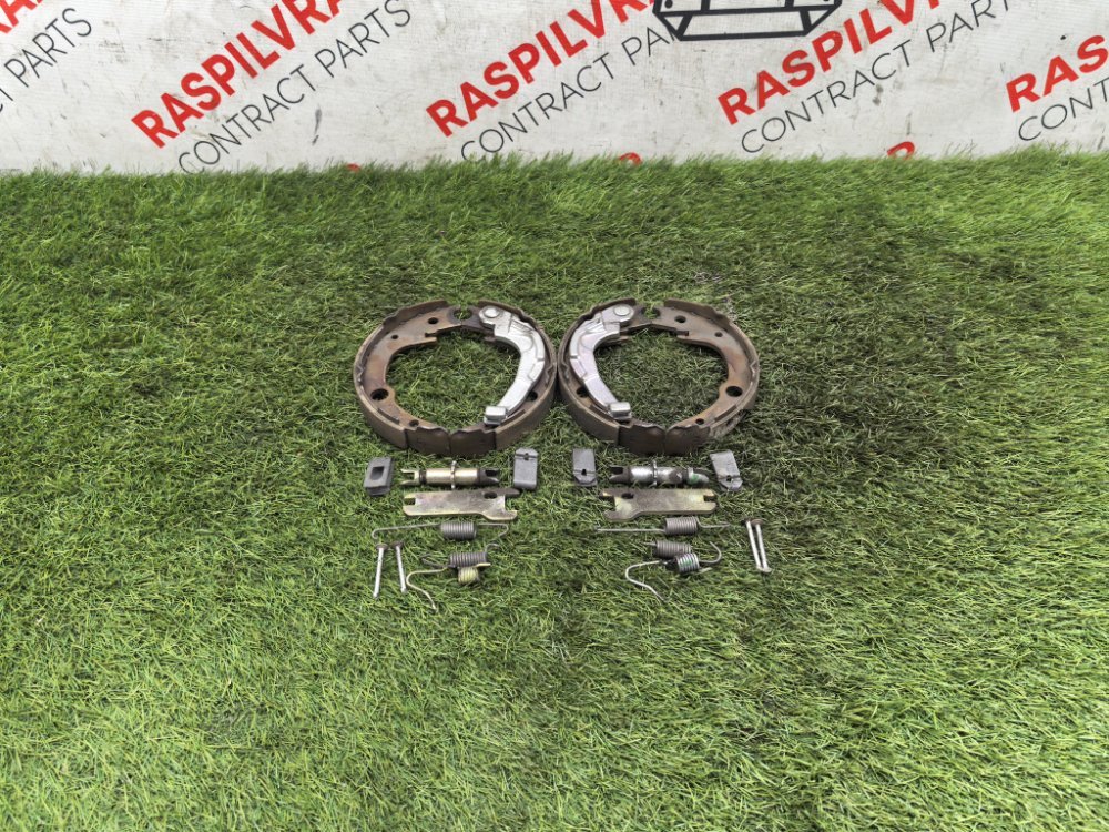 Колодки стояночного тормоза, 3000 рублей, Красноярск