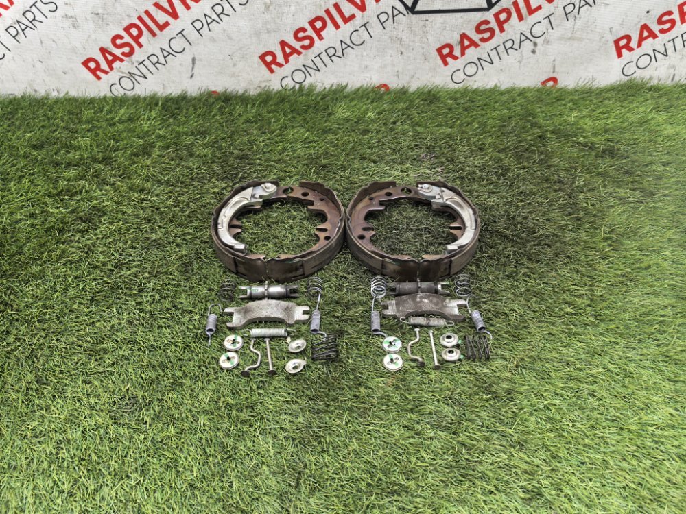 Колодки стояночного тормоза, 3500 рублей, Красноярск