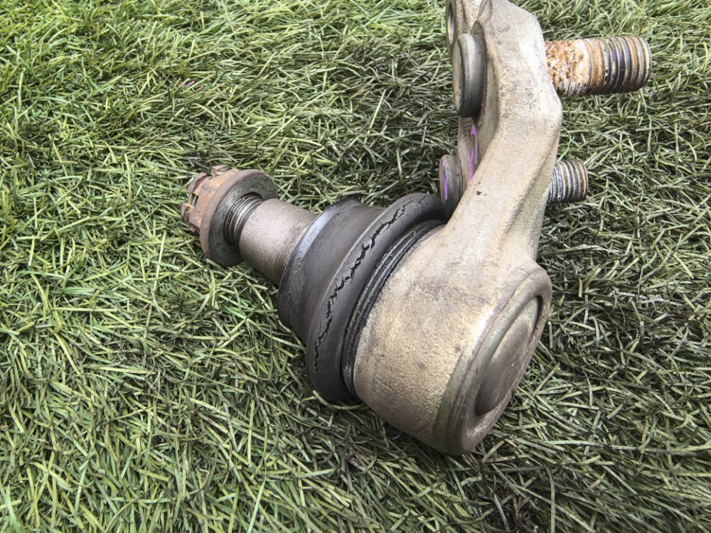 Шаровая опора, 1500 рублей, Красноярск