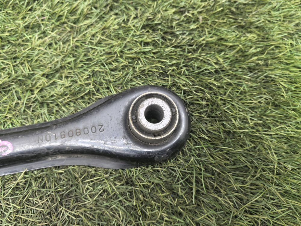 рычаг, тяга подвески, 1000 рублей, Красноярск