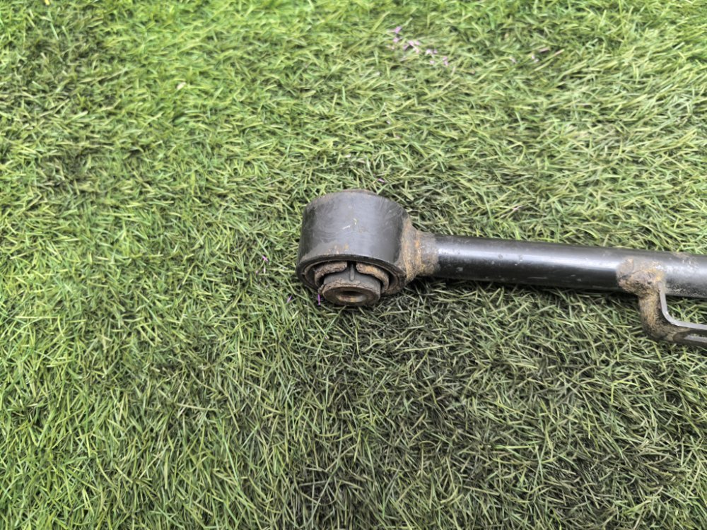 рычаг, тяга подвески, 800 рублей, Красноярск