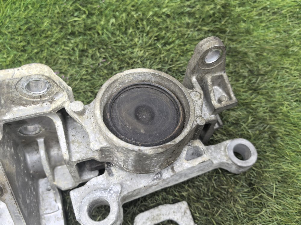 Подушка двигателя, 8000 рублей, Красноярск