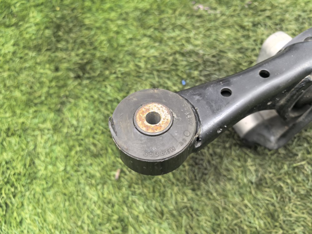 Подушка двигателя, 1500 рублей, Красноярск