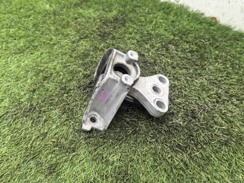 Подушка двигателя, 3000 рублей, Красноярск