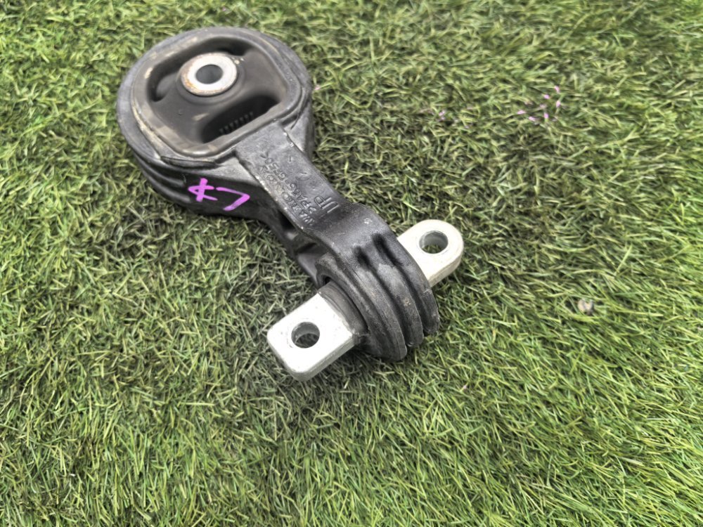 Подушка двигателя, 2000 рублей, Красноярск