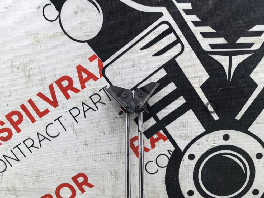 Амортизатор капота, 1500 рублей, Красноярск