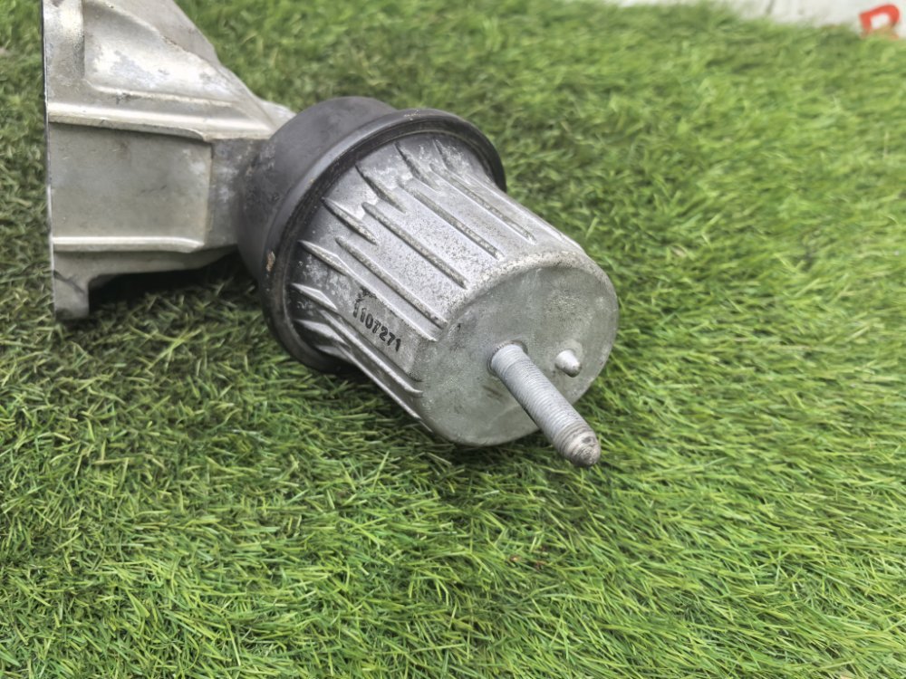 Подушка двигателя, 2500 рублей, Красноярск