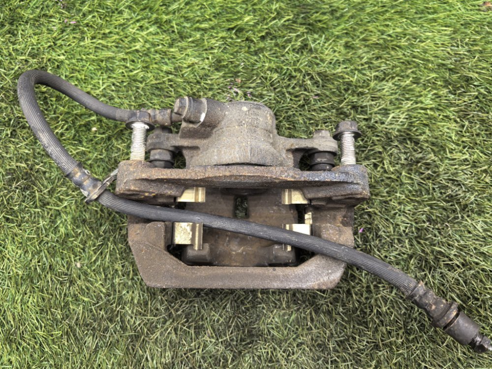 Суппорт тормозной, 4500 рублей, Красноярск